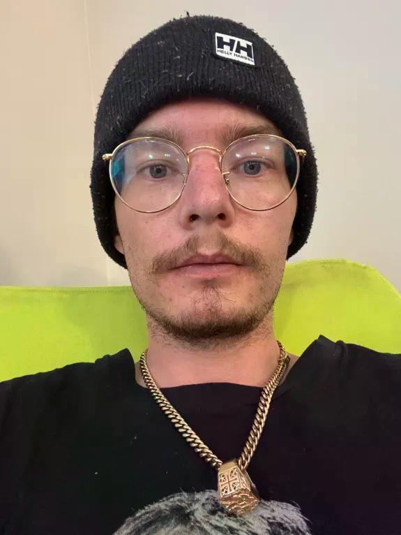 Hungboxer69's Profile