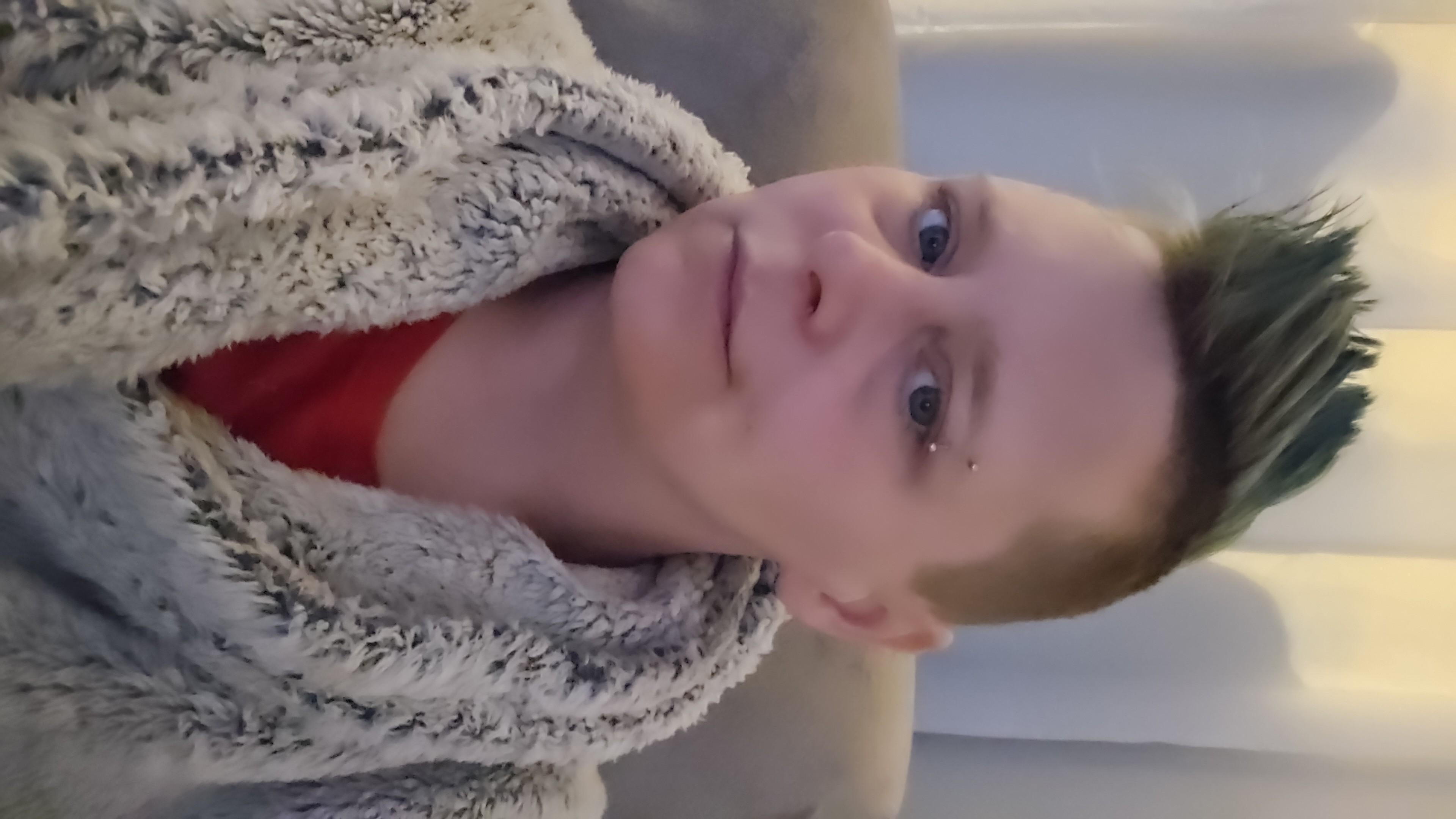 Lustra25's Profile